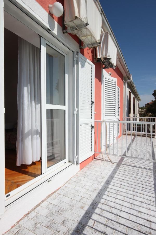Rooms By The Sea Kustici, Pag - 6288 외부 사진